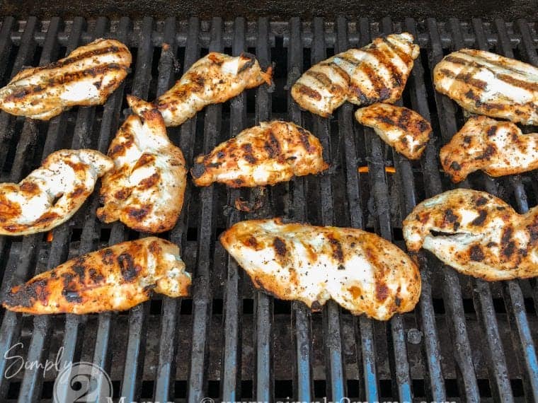 Simple Meal Prep | www.simply2moms.com | Three simple things you can do to get dinner on the table faster #mealprep #mealplanning #prepahead #cookahead #whatsfordinner #busyfamily #healthyeating #easy #whatsfordinnereasy #whatsfordinnerhealthy #healthymeals