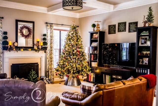 Christmas Family Room Decor Ideas | Anne's Home – Simply2moms