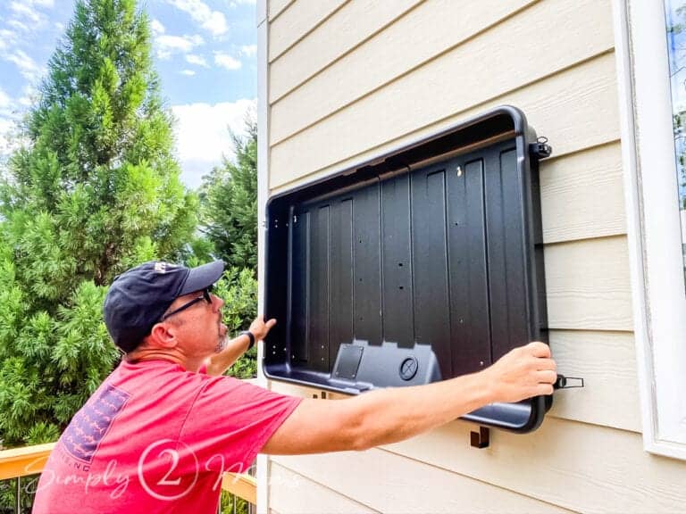 What you Need to Know about Hanging an Outdoor TV