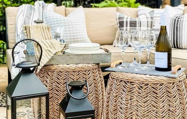 Pinterest graphic 5 steps to host a backyard picnic
