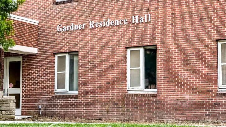 photo of outside of residence hall on college campus