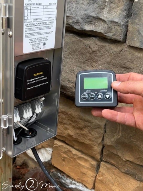 How to Easily Install Landscape Lighting with No Tools