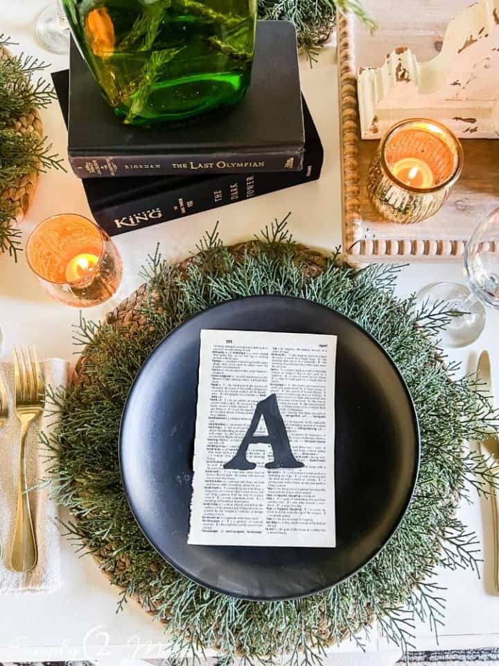 5 Easy Ideas to Create a Tablescape for a Book Club Gathering