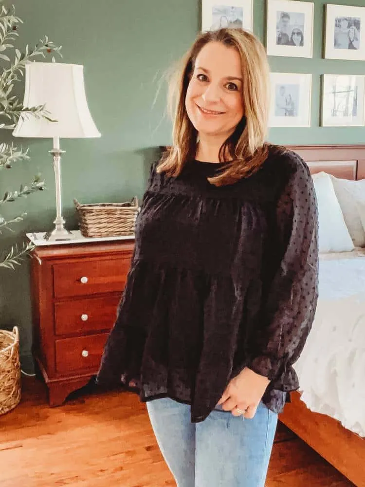 Friday Favorites Affordable Women's Spring Tops from Amazon