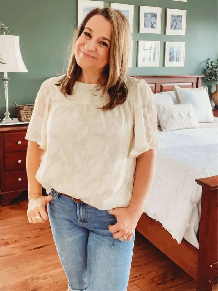 Friday Favorites Affordable Women's Spring Tops from Amazon